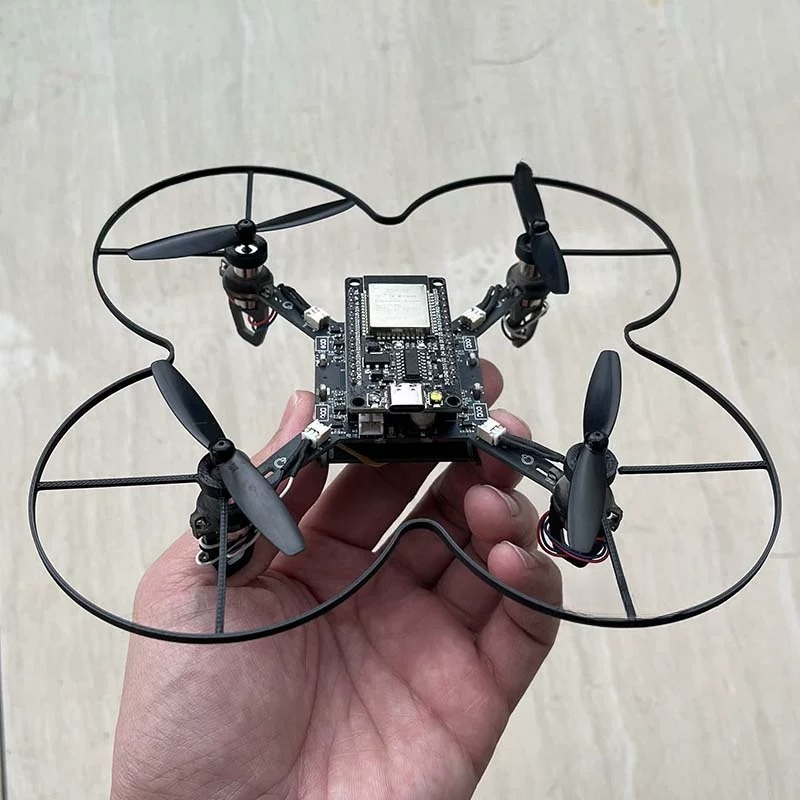 Drone Kit Octocopter - طقم تجميع طائرة رباعية المراوح صغيرة